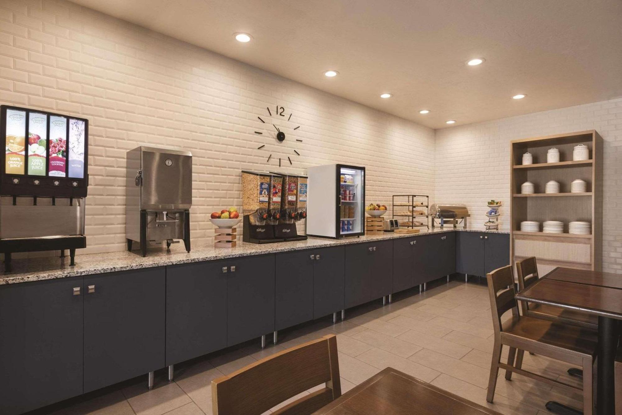 Country Inn & Suites By Radisson, Green Bay North المظهر الخارجي الصورة